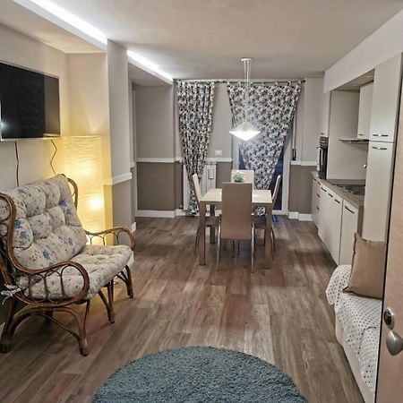 ל'אקווילה La Casa Di Domitilla מראה חיצוני תמונה