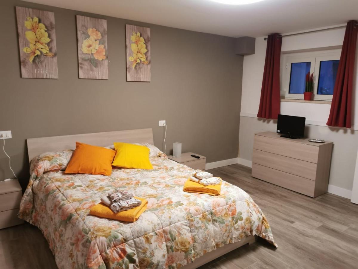 ל'אקווילה La Casa Di Domitilla מראה חיצוני תמונה